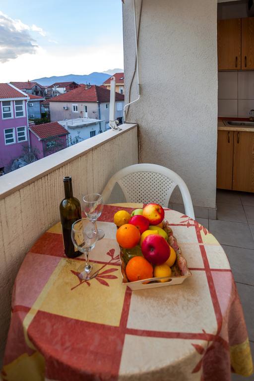 Apartments Marko Tivat Eksteriør billede